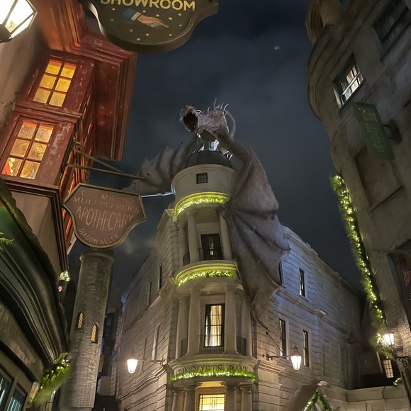 Meet your Posher, Lauren - Picture 8 of 10